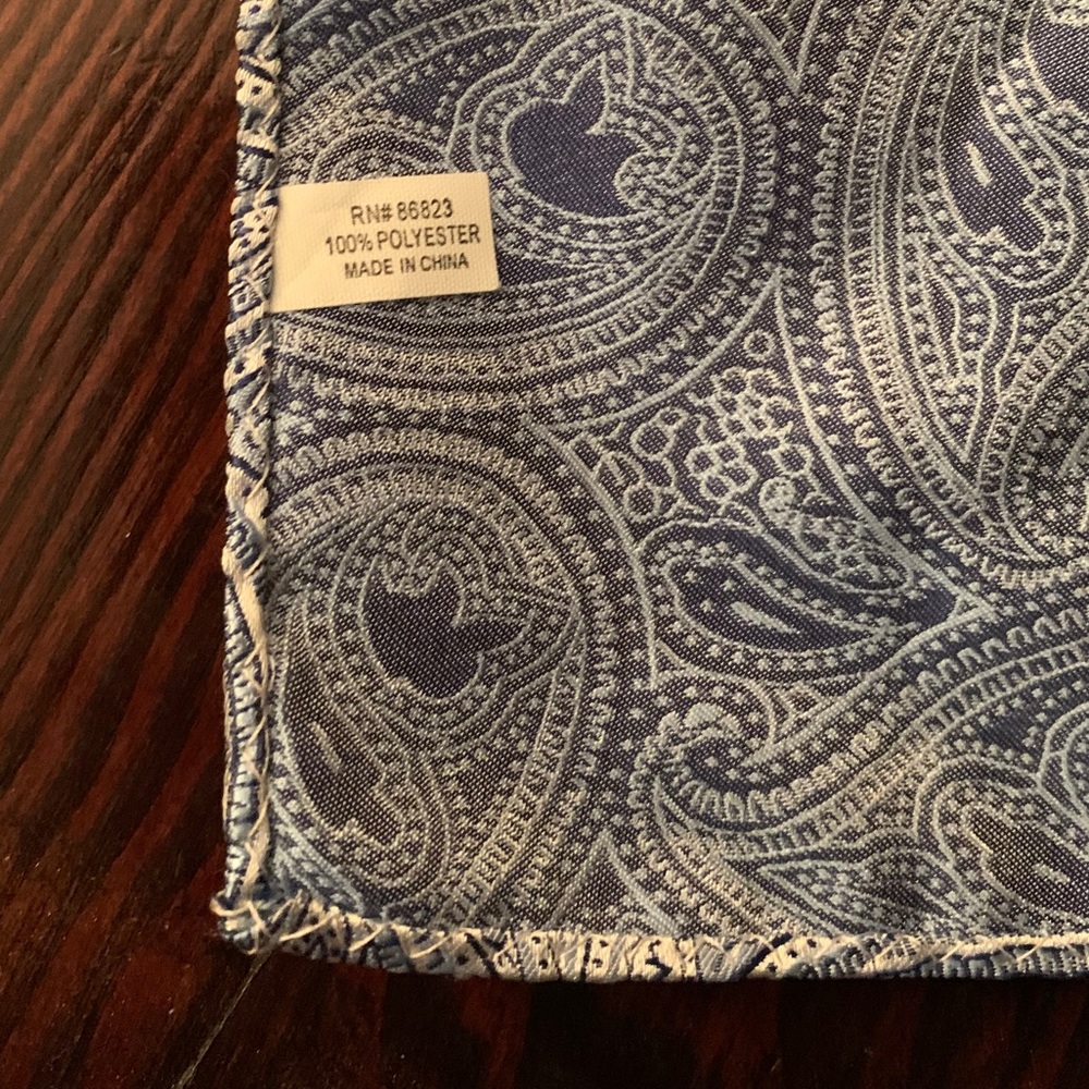 Pocket Square - Picture 3 of 3